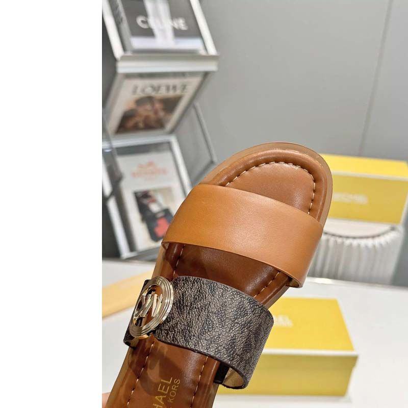 Michael Kors Black & brwon Slippers for Women – Stylish Designer Slip-On Flats – Comfortable Branded Footwear for Casual Everyday Wear (4) Michael Kors Black & brwon Slippers for Women – Stylish Designer Slip-On Flats – Comfortable Branded Footwear for Casual Everyday Wear (4)