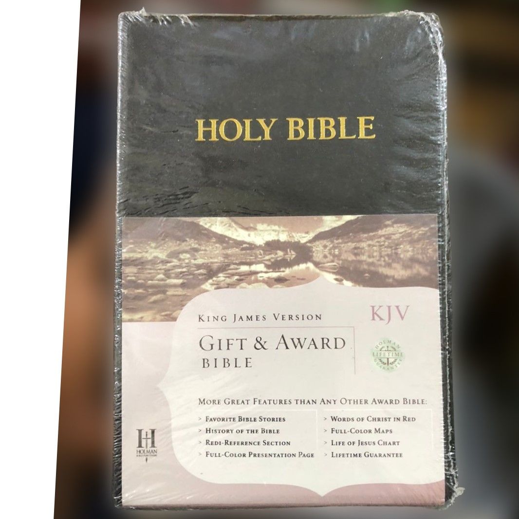 Gift & Award Bible – Affordable, Elegant King James Bible for Ceremonies, Schools & Churches Gift & Award Bible – Affordable, Elegant King James Bible for Ceremonies, Schools & Churches